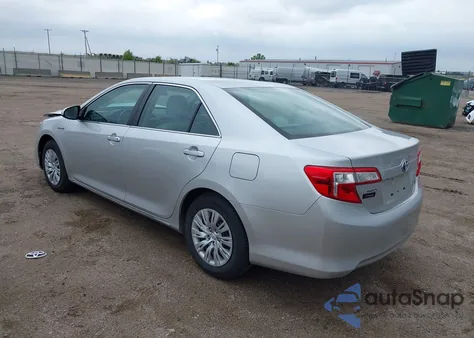 2014 Toyota Camry Hybrid Le z USA, uszkodzony, nr VIN 4T1BD1FK5EU117290